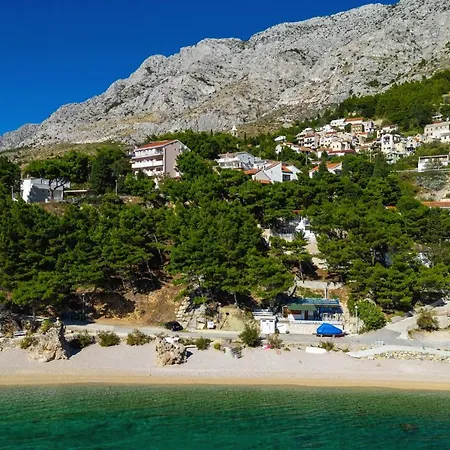 Сasa de vacaciones House Omi *